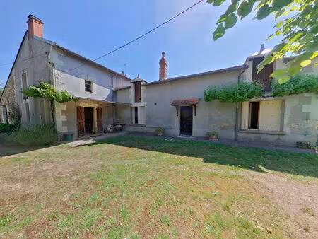 maison vouneuil sur vienne 4 pièce(s) 62.43m²  mais possibilité d'espace habitable de100m²