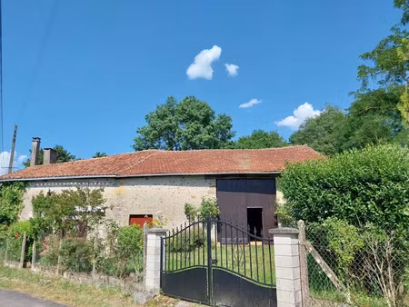 vente maison 2 pièces 70 m² à chasseneuil-sur-bonnieure (16260)  101 650 €