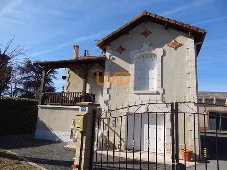 vente maison 4 pièces 85 m² à saint-front-de-pradoux (24400)  117 000 €