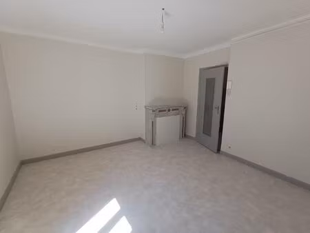 location appartement 1 pièce 20m² millau 12100
