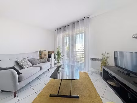 location appartement 3 pièces 61m² castelnau le lez 34170