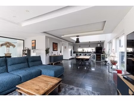en vente maison 249 m² – 828 000 € |terville