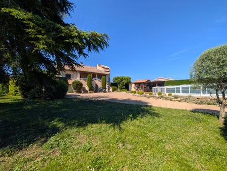 achat maison 7 pièces 200m²