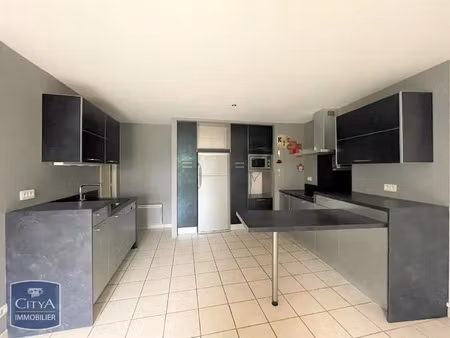 maison à louer 4 pièces 126.43 m² - néac (33) - 970€