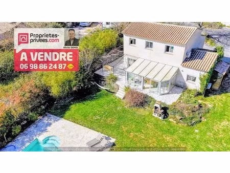 lumineuse villa 150 m² avec piscine