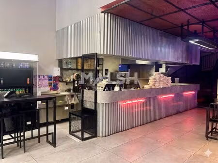 achat local commercial 230m²