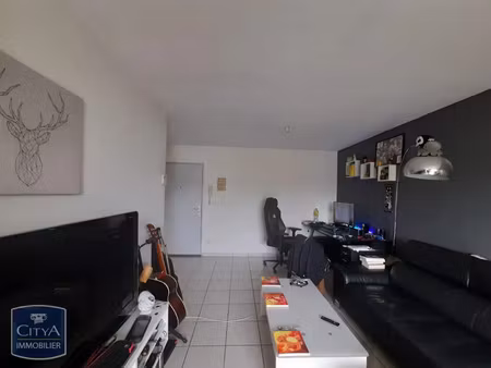 appartement à louer 2 pièces 43.5 m² - héricourt (70) - 606€