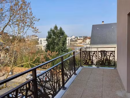 appartement à louer 3 pièces 71.86 m² - joué-lès-tours (37) - 930€