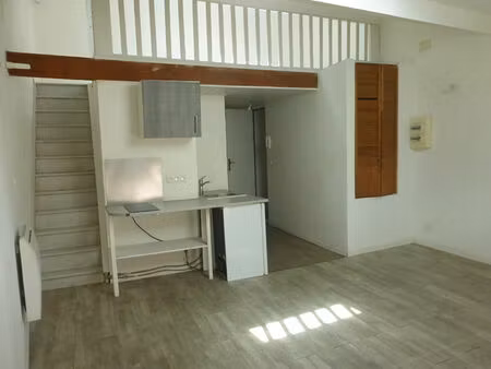 location appartement 1 pièce 24m²