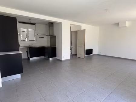 location maison 5 pièces 92 m² à marseille 13 (13013)