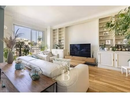 prestigieux appartement en vente motte-picquet  commerce  necker  paris  île-de-france
