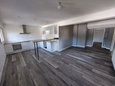 grand appartement avec ascenseur sur lisieux