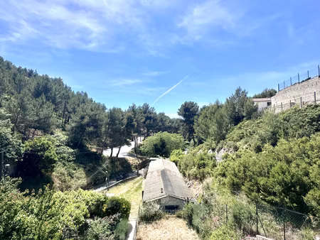 maison familiale 152 m² sur terrain de 873 m² – calme absolu – marseille + dépendance