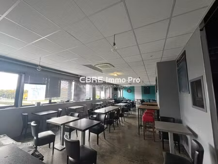 achat local commercial 225m²