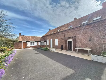 maison à vendre 12 pièces 220 m² - englefontaine (59) - 316 300€