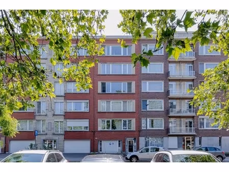 ruim 1 slpk appartement. parking mogelijk