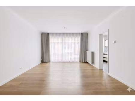 appartement te koop in kortrijk met 2 slaapkamers