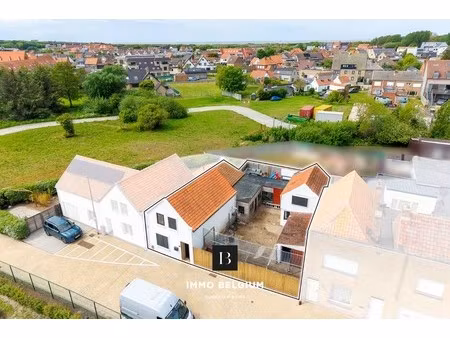 gerenoveerde woning nabij het strand van de vosseslag