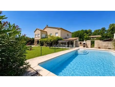 maison de luxe en vente à pernes-les-fontaines  provence-alpes-côte d'azur