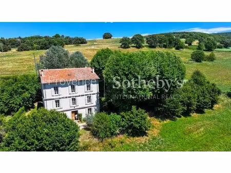 maison de luxe à vendre à reillanne : 890 000 € | 480m²