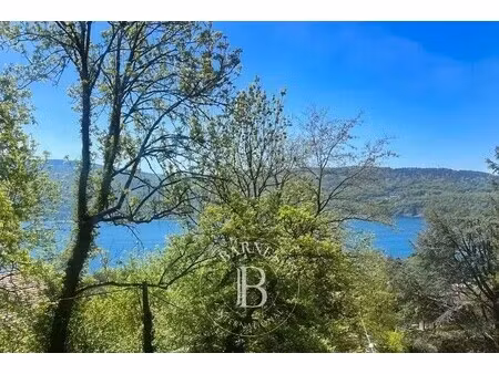 maison de luxe à vendre à veyrier-du-lac : 1 500 000 €