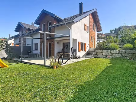 maison traditionnelle à hauteville-sur-fier (74150)