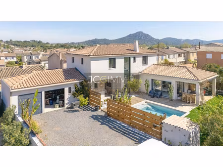 achat maison 6 pièces 152m² la moutonne 83260