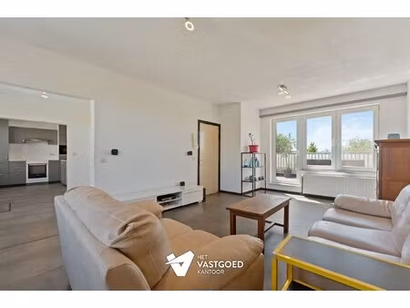 gerenoveerd appartement met 2 terrassen op toplocatie te hasselt centrum