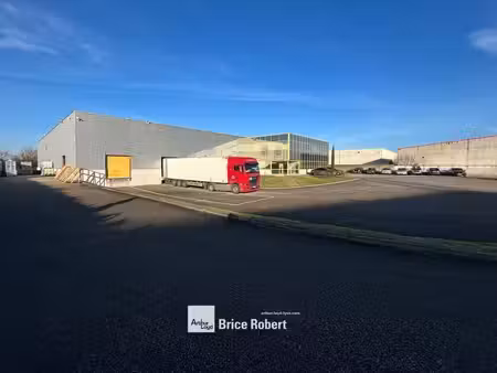 vente local d’activités 2653m²