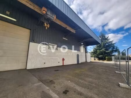 vente local d’activités villeurbanne 69100 1350m²