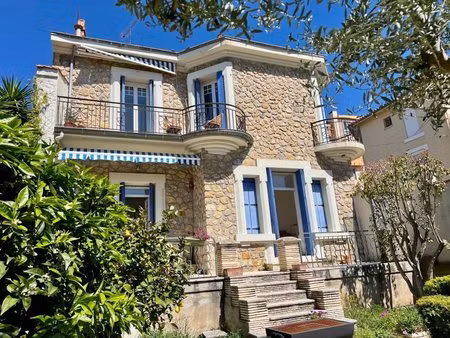maison 160m2 2 appartements - garage et jardin