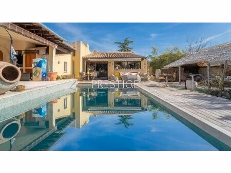 villa d'exception à juvignac : 316 m2 habitables sur magnifique terrain avec piscine...