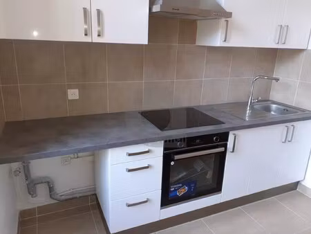 location appartement 4 pièces 77m² menton 06500