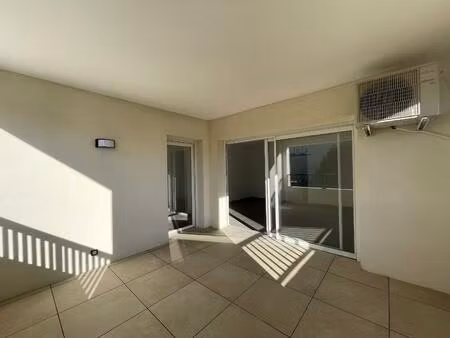 location appartement 2 pièces 50m² st maximin la ste baume 83470