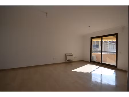 location appartement 3 pièces 68m² nice 06000