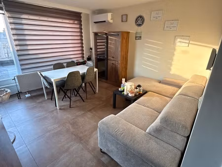appartement te koop in deurne met 1 slaapkamer