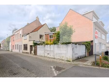 huis te koop in zandhoven met 2 slaapkamers