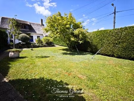 chaumière de caractère avec jardin  2/3 chambres  garage et cave voûtée - 15 minutes de bo