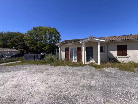 location maison 4 pièces 76 m2 à saint-laurent-médoc