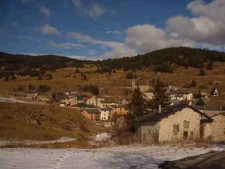 vente terrain 925 m2 à puyvalador