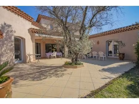 villa de 11 pièces de luxe en vente la crau  france