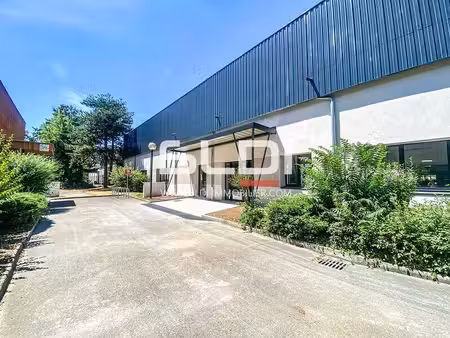 location local d’activités vénissieux 69200 232m² à 1694m²
