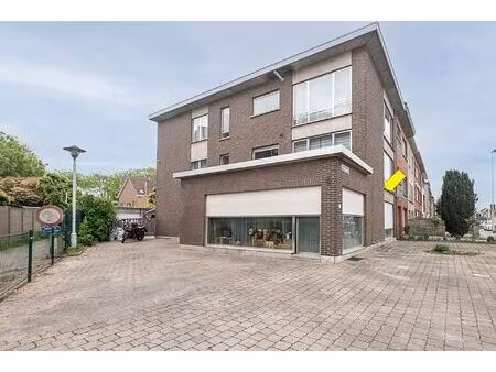 appartement te koop in borsbeek met 3 slaapkamers