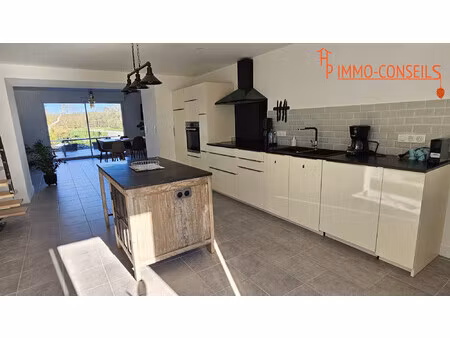 magnifique maison en pierre !