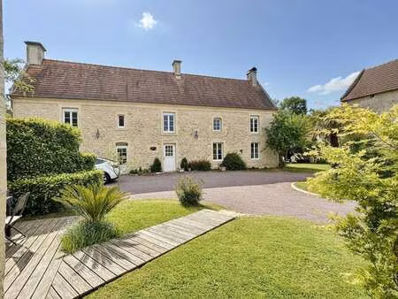 vente maison à bayeux (14400) : à vendre / 370m² bayeux