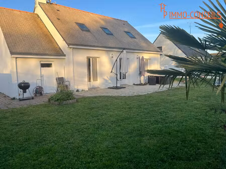 charmante maison rénovée avec 3 chambres et jardin clos !