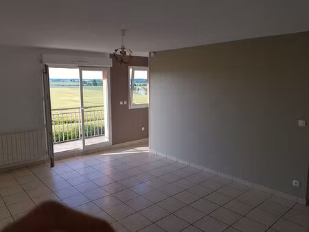 location appartement 2 pièces 49m²