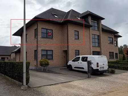 instapklaar appartement met ruim terras op wandelafstand van centrum zonhoven