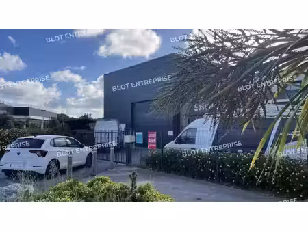 vente local d’activités pornichet 44380 975m²