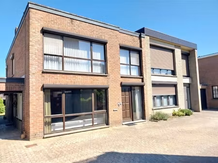 te huur: gesloten bebouwing met 3 slaapkamers in aarschot!
